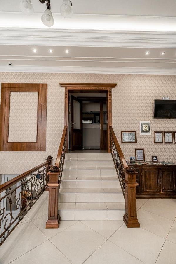 Camere De Inchiriat Elisei تيميشورا المظهر الخارجي الصورة